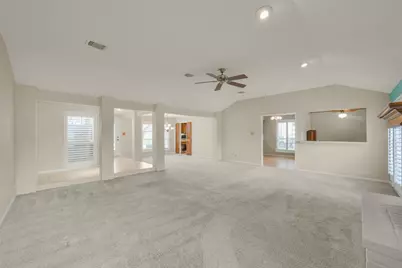 807 Green Belt Drive, Sugar Land, TX 77498 - Photo 15