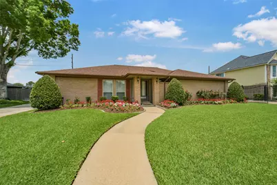807 Green Belt Drive, Sugar Land, TX 77498 - Photo 1