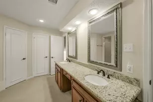807 Green Belt Dr, Sugar Land, TX 77498 - Photo 23