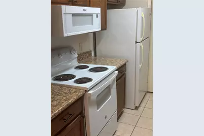 17401 Red Oak Drive #61, Houston, TX 77090 - Photo 11