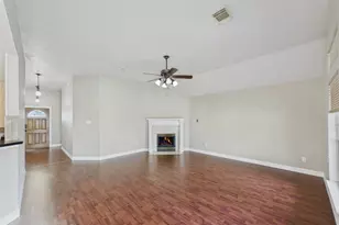 1105 Glencrest Dr, La Porte, TX 77571 - Photo 25