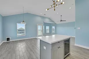 3911 Warrior Ct, Galveston, TX 77554 - Photo 19