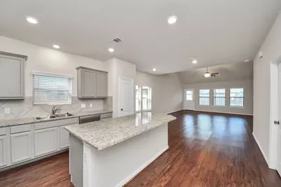 4706 Walnut Willow Court, Spring, TX 77386 - Photo 11