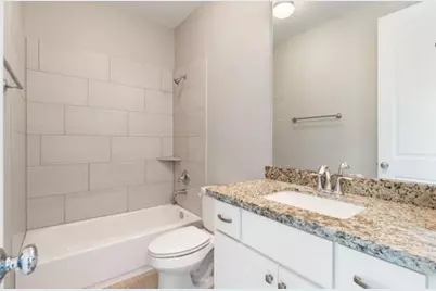 805 W 23rd Street #B, Houston, TX 77008 - Photo 5