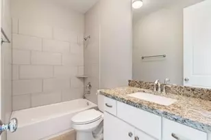 805 W 23rd St, Houston, TX 77008 - Photo 5