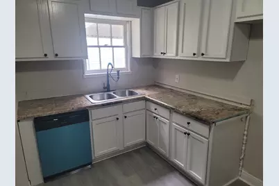 911 N Ashbel Street, Baytown, TX 77520 - Photo 11