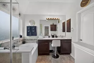 2423 Cold River Dr, Humble, TX 77396 - Photo 17