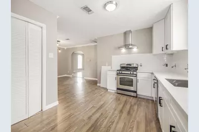 5108 Clay Street, Houston, TX 77023 - Photo 11