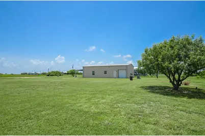 39 Tiger Shark Lane, Palacios, TX 77465 - Photo 29