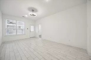 2814 Park Hill Dr, Stafford, TX 77477 - Photo 3