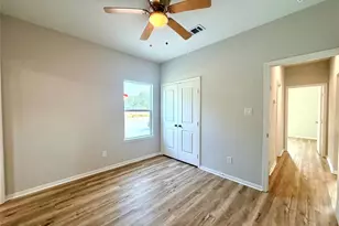 502 Ross Sterling St, Anahuac, TX 77514 - Photo 23