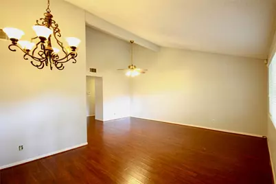 10703 Sageberry Drive, Houston, TX 77089 - Photo 9