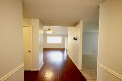 10703 Sageberry Drive, Houston, TX 77089 - Photo 7