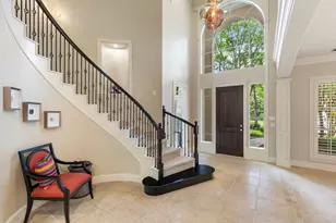 82 E Bracebridge Cir, The Woodlands, TX 77382 - Photo 5