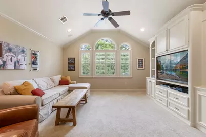 82 E Bracebridge Circle, The Woodlands, TX 77382 - Photo 33