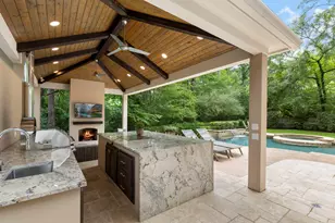 82 E Bracebridge Cir, The Woodlands, TX 77382 - Photo 39