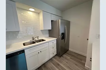 11506 Meadow Pines Ct Court #C, Houston, TX 77477 - Photo 7