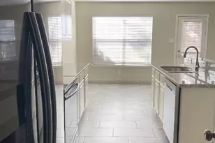 27 Butterfly Branch, The Woodlands, TX 77382 - Photo 7