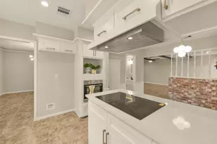 7911 Friars Ct Ln, Spring, TX 77379 - Photo 11