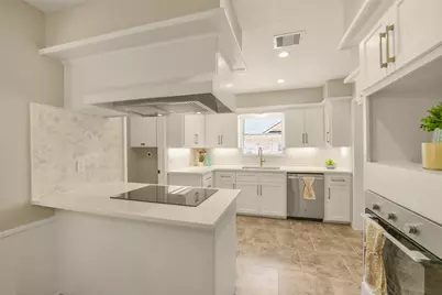 7911 Friars Court Lane, Spring, TX 77379 - Photo 9