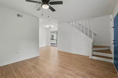 2119 Barr Street #D, Houston, TX 77080 - Photo 3