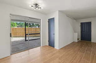 2119 Barr St, Houston, TX 77080 - Photo 13
