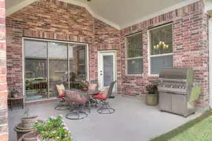 1516 Cafe Dumonde, Conroe, TX 77304 - Photo 23