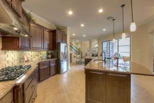 1516 Cafe Dumonde, Conroe, TX 77304 - Photo 9