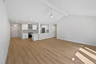 5743 Ludington Dr, Houston, TX 77035 - Photo 9