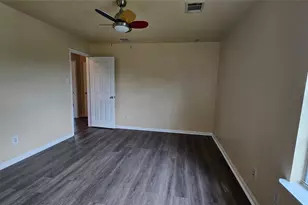 22135 Greengate Dr, Spring, TX 77389 - Photo 17