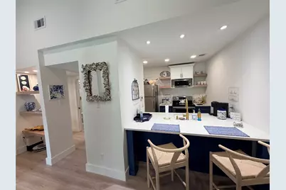 7014 N Holiday Drive, Galveston, TX 77550 - Photo 11
