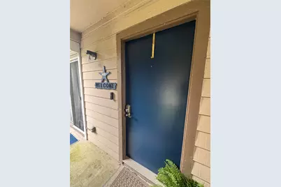 7014 N Holiday Drive, Galveston, TX 77550 - Photo 7