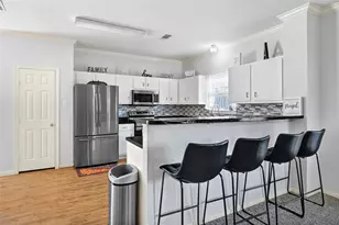 10100 Spring Pl Dr, Houston, TX 77070 - Photo 9