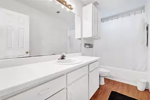 10100 Spring Pl Dr, Houston, TX 77070 - Photo 19