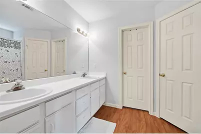 10100 Spring Place Drive, Houston, TX 77070 - Photo 15