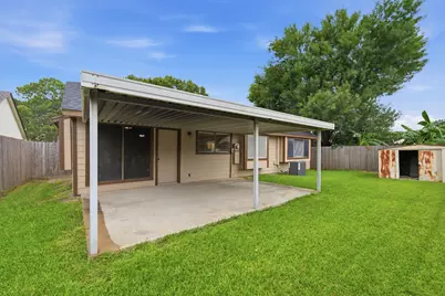 10846 W Mulberry Drive, La Porte, TX 77571 - Photo 25
