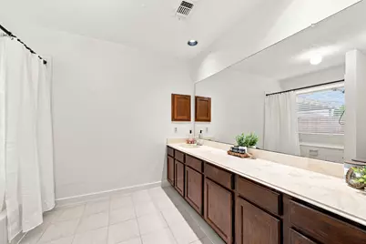 10846 W Mulberry Drive, La Porte, TX 77571 - Photo 15
