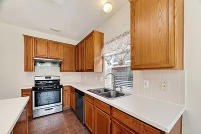 3514 Parkshire Drive, Pearland, TX 77584 - Photo 9