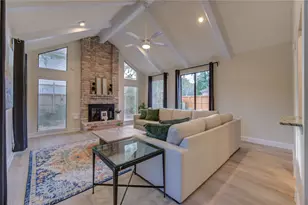 714 Last Arrow Dr, Houston, TX 77079 - Photo 11