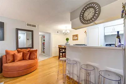 12550 Whittington Dr #408, Houston, TX 77077 - Photo 7