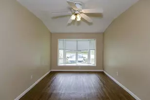 616 17th Ave N, Texas City, TX 77590 - Photo 7