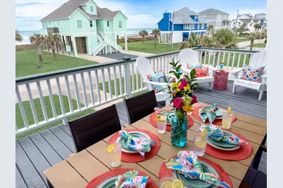 18306 E De Vaca, Galveston, TX 77554 - Photo 19