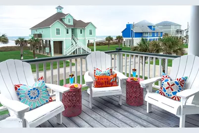 18306 E De Vaca, Galveston, TX 77554 - Photo 21