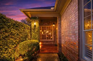 2434 Fairway Pointe Dr, League City, TX 77573 - Photo 35