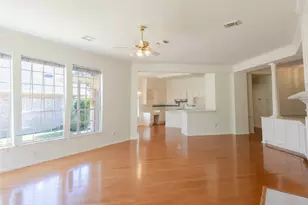 2434 Fairway Pointe Dr, League City, TX 77573 - Photo 13