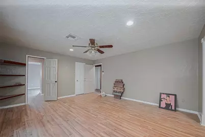 4015 Black Locust Drive, Houston, TX 77088 - Photo 33