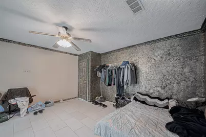 4015 Black Locust Drive, Houston, TX 77088 - Photo 25