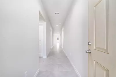 8307 Oakleaf Meadow Court, Rosharon, TX 77583 - Photo 5