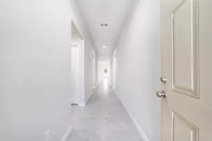 8307 Oakleaf Meadow Ct, Rosharon, TX 77583 - Photo 5