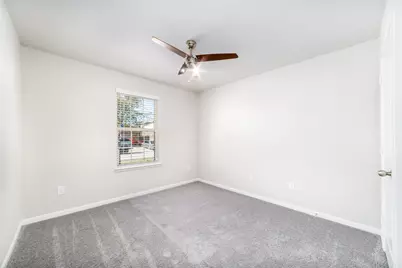 8307 Oakleaf Meadow Court, Rosharon, TX 77583 - Photo 19